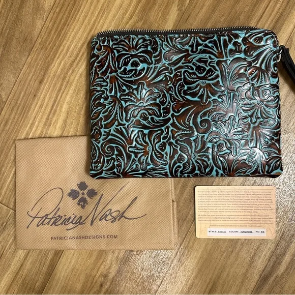 PATRICIA NASH Cassini 100% LEATHER Wristlet in Tooled Turquoise / Brown P349133 - Picture 2 of 8